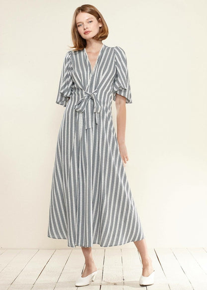 Women's Lace Trim Tie Front Maxi Dress in Ditsy Gingham