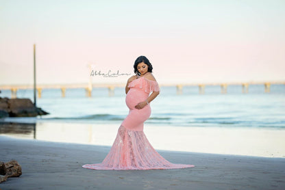 Lace maternity dress