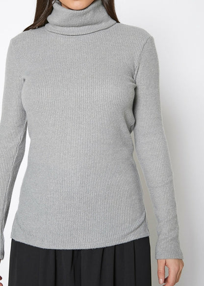 Women's Soft Turtle Neck Ribbed Knit Sweater Top