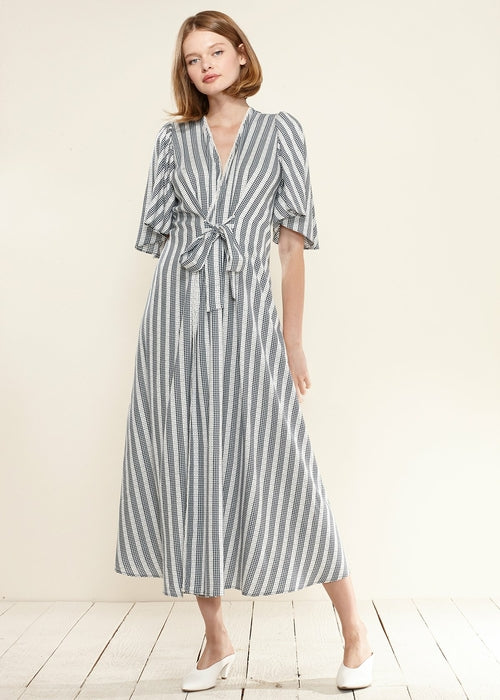 Women's Lace Trim Tie Front Maxi Dress in Ditsy Gingham