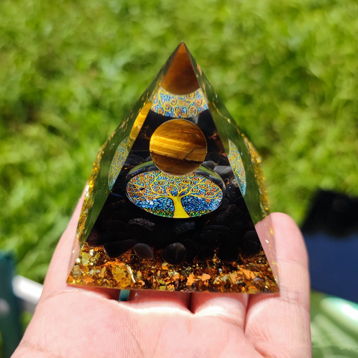 Crystal Ball Gravel Pyramid Artwork Resin